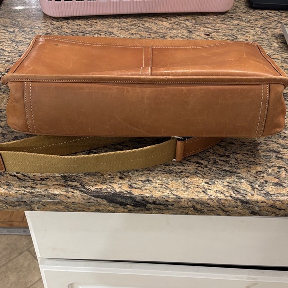 Vintage Coach Tan Leather Briefcase Messenger Bag Turnlock Laptop Bag - Picture 10 of 12